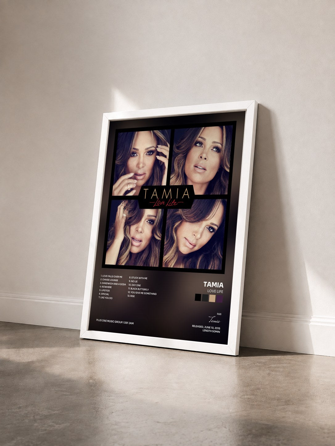 #blanc Tableau de l'album Love Life de Tamia vu de trois quarts, cadre blanc