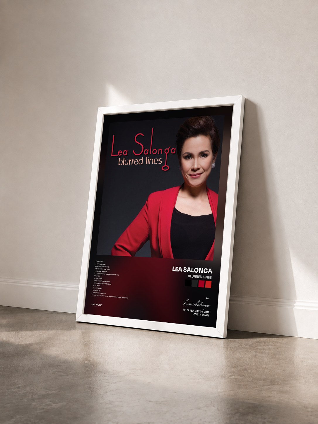 #blanc Tableau de l'album Blurred Lines de Lea Salonga vu de trois quarts, cadre blanc