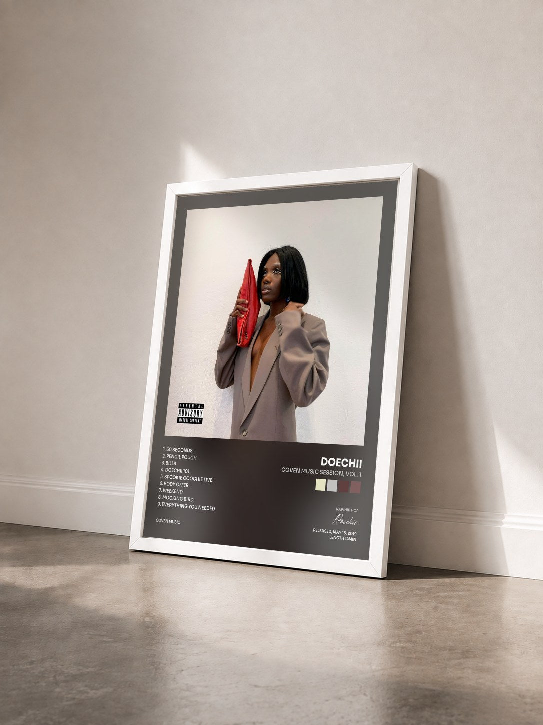 #blanc Tableau de l'album Coven Music Session, Vol. 1 de Doechii vu de trois quarts, cadre blanc