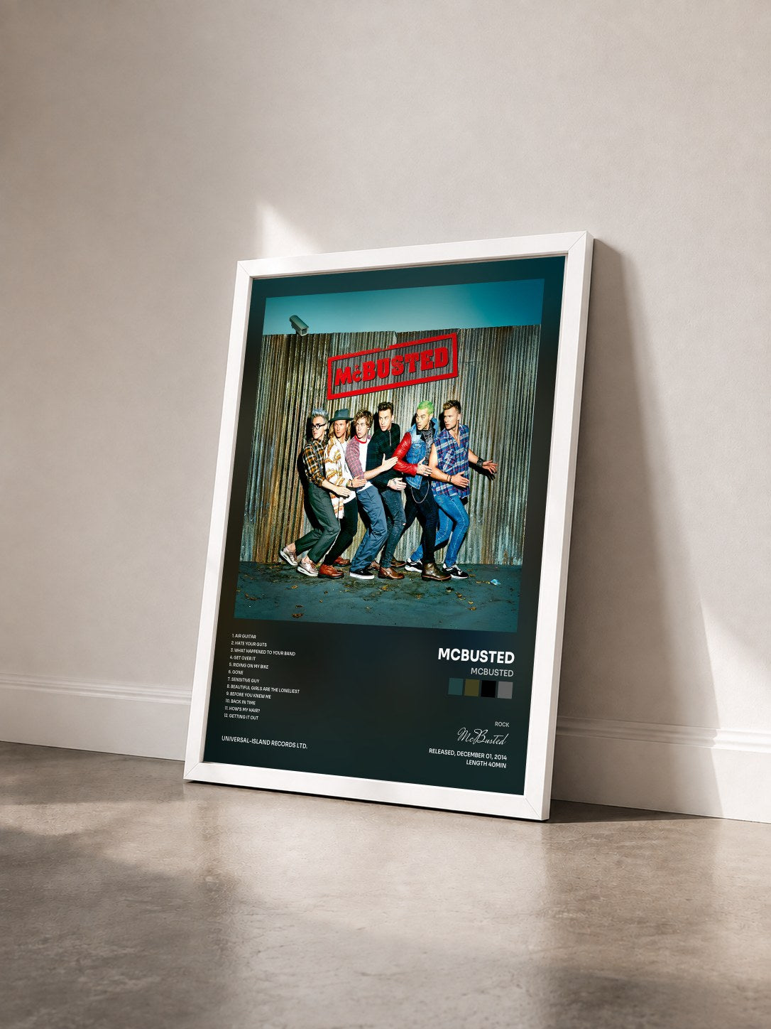 #blanc Tableau de l'album McBusted de McBusted vu de trois quarts, cadre blanc