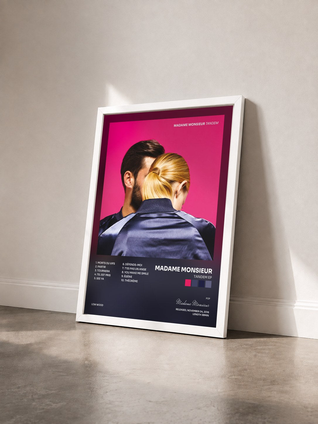 #blanc Tableau de l'album Tandem EP de Madame Monsieur vu de trois quarts, cadre blanc