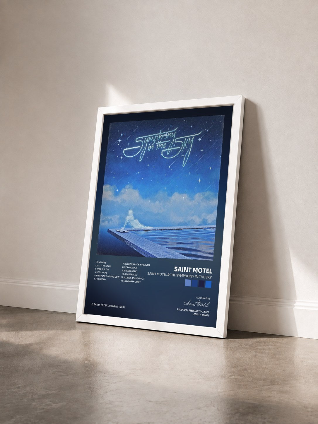 #blanc Tableau de l'album Saint Motel & the Symphony in the Sky de Saint Motel vu de trois quarts, cadre blanc
