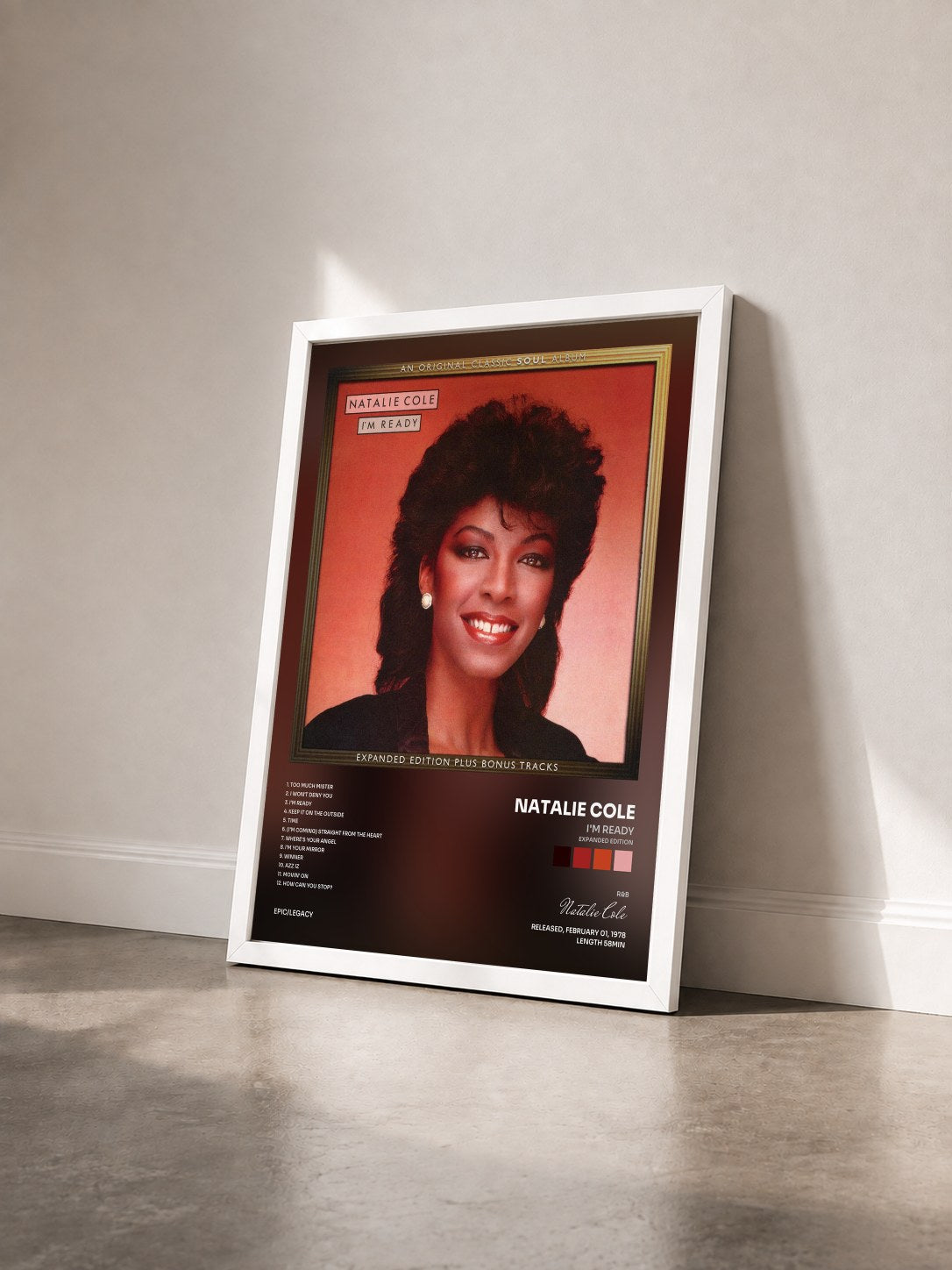 #blanc Tableau de l'album I'm Ready (Expanded Edition) de Natalie Cole vu de trois quarts, cadre blanc