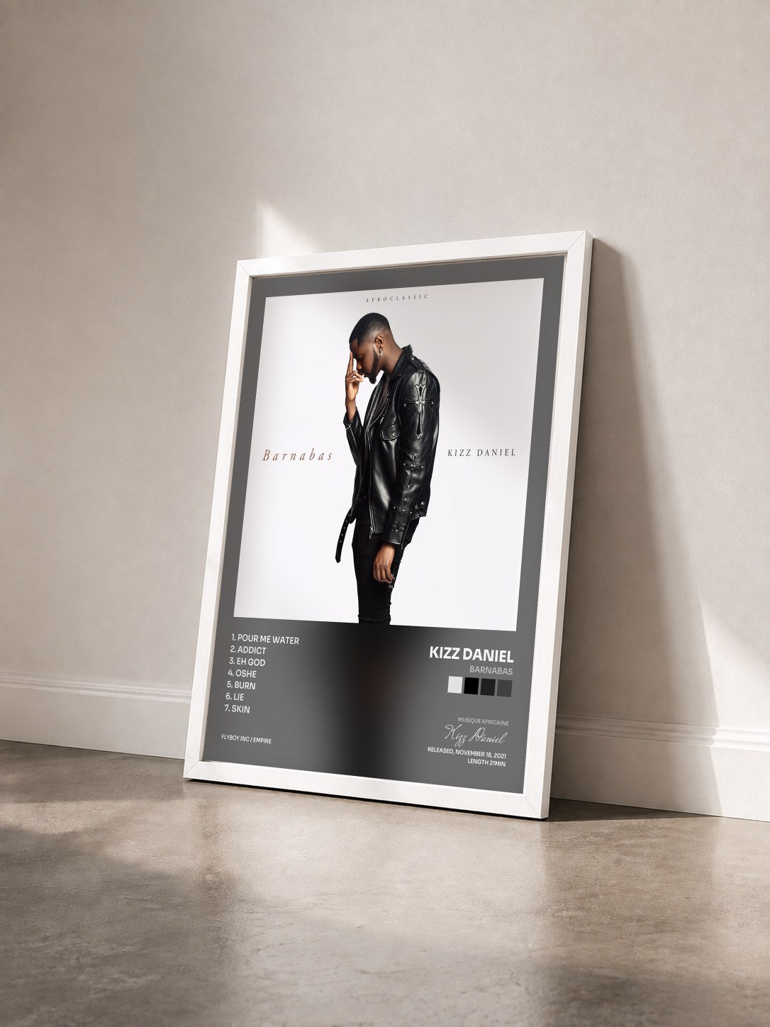 #blanc Tableau de l'album Barnabas de Kizz Daniel vu de trois quarts, cadre blanc