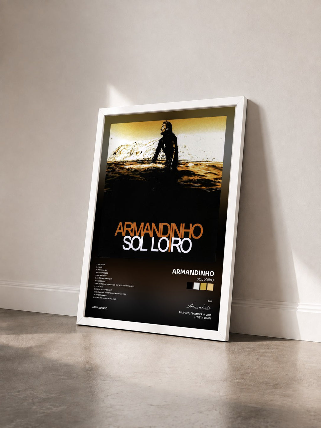 #blanc Tableau de l'album Sol Loiro de Armandinho vu de trois quarts, cadre blanc
