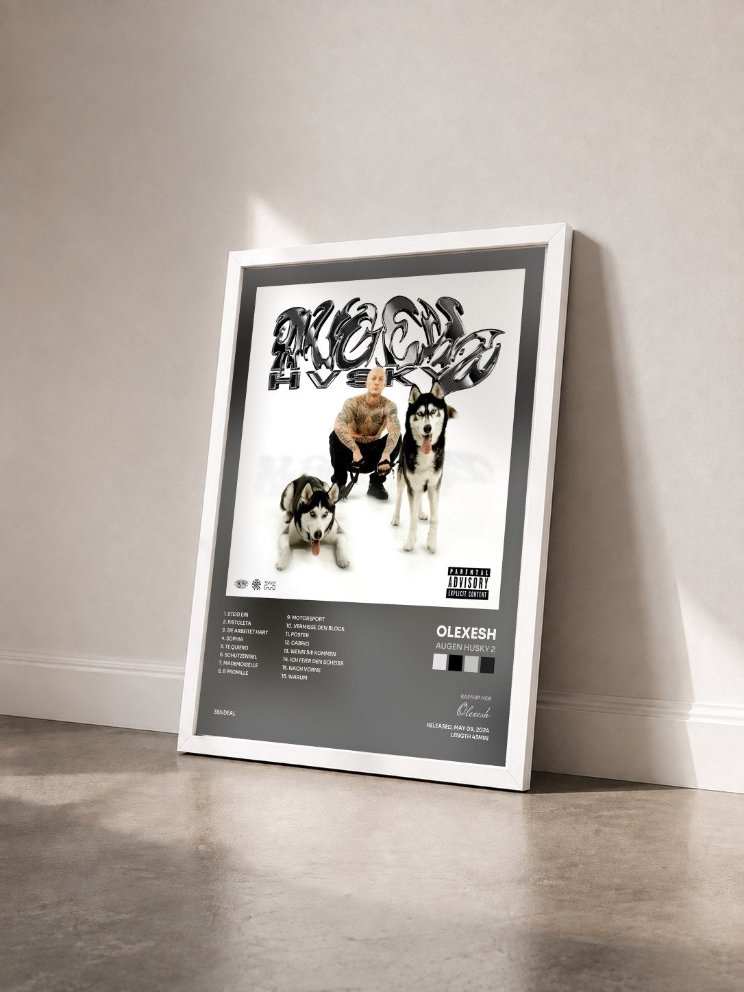 #blanc Tableau de l'album Augen Husky 2 de Olexesh vu de trois quarts, cadre blanc
