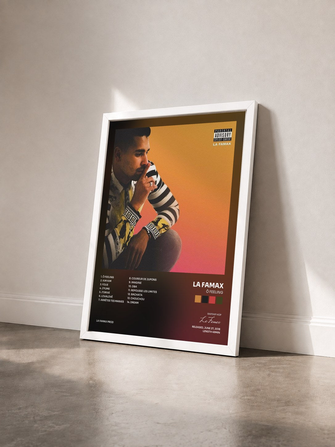 #blanc Tableau de l'album Ô Feeling de La Famax vu de trois quarts, cadre blanc