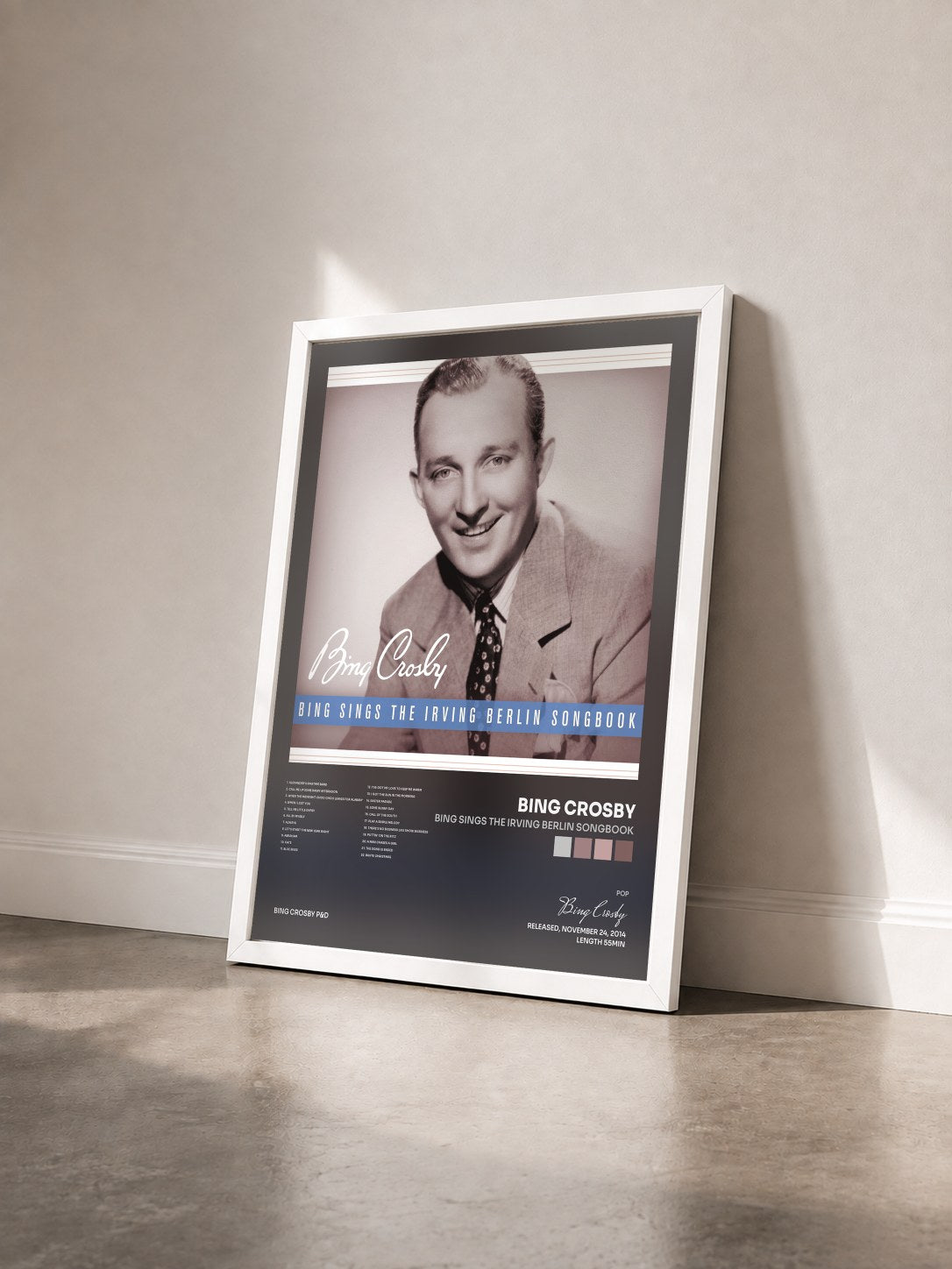 #blanc Tableau de l'album Bing Sings The Irving Berlin Songbook de Bing Crosby vu de trois quarts, cadre blanc
