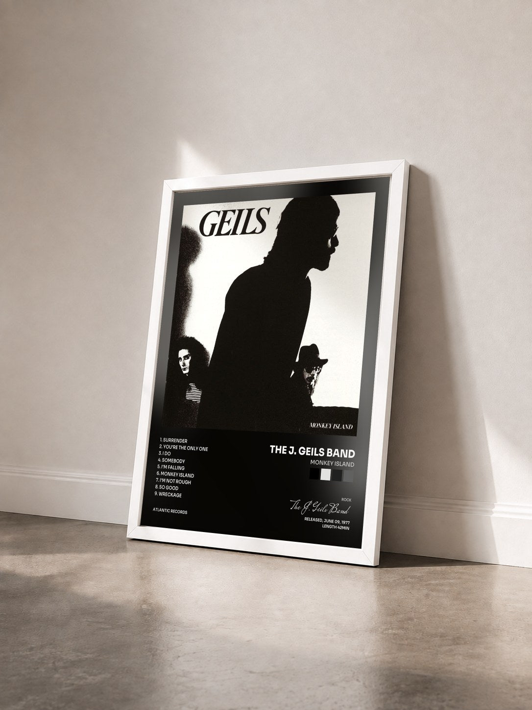 #blanc Tableau de l'album Monkey Island de The J. Geils Band vu de trois quarts, cadre blanc