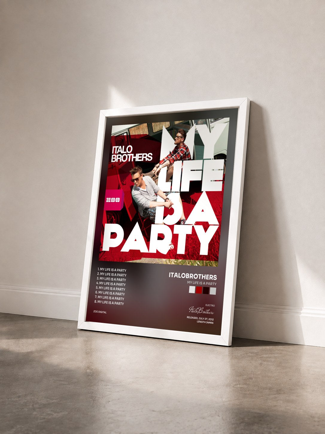 #blanc Tableau de l'album My Life Is a Party de ItaloBrothers vu de trois quarts, cadre blanc