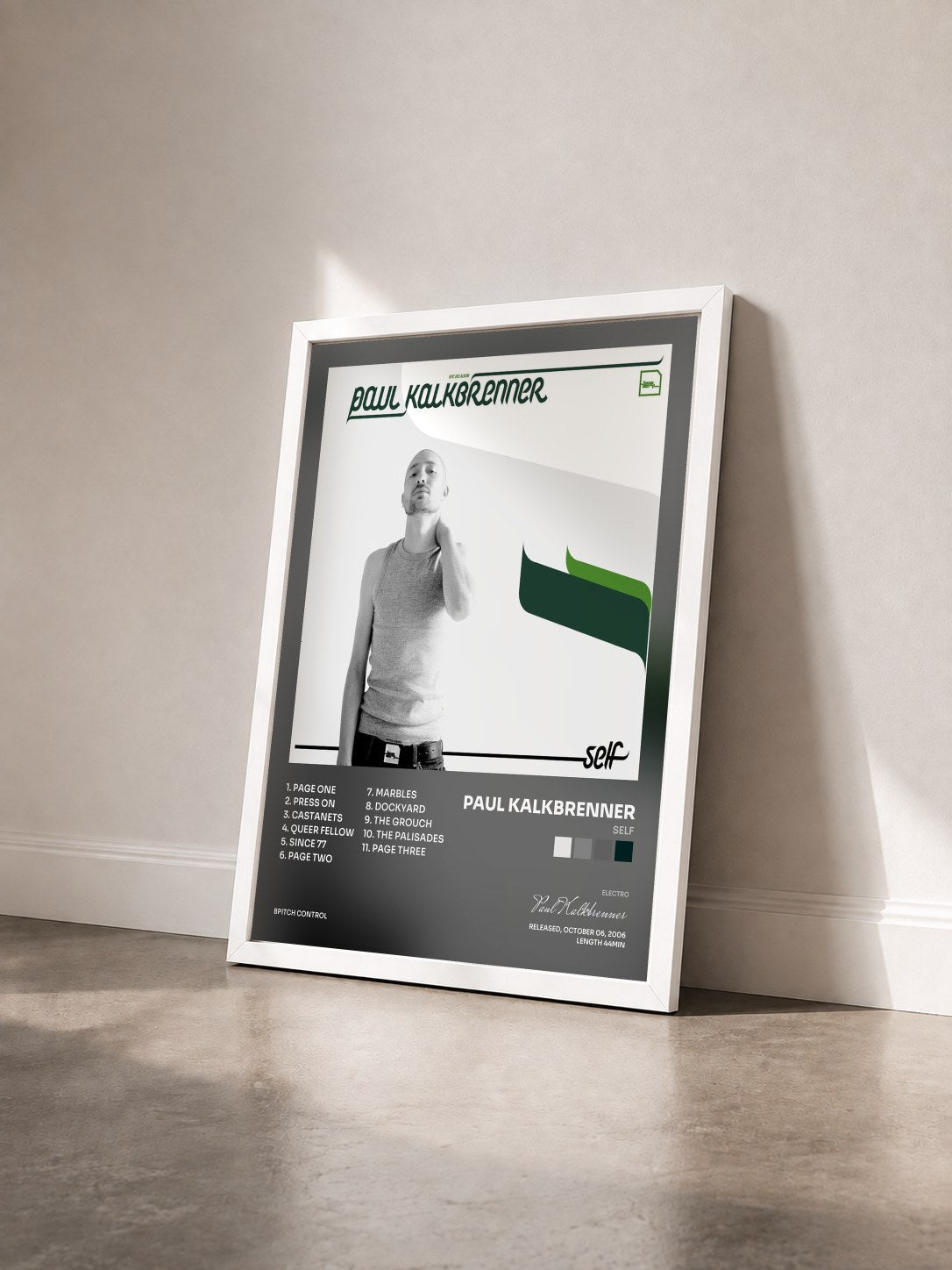 #blanc Tableau de l'album Self de Paul Kalkbrenner vu de trois quarts, cadre blanc