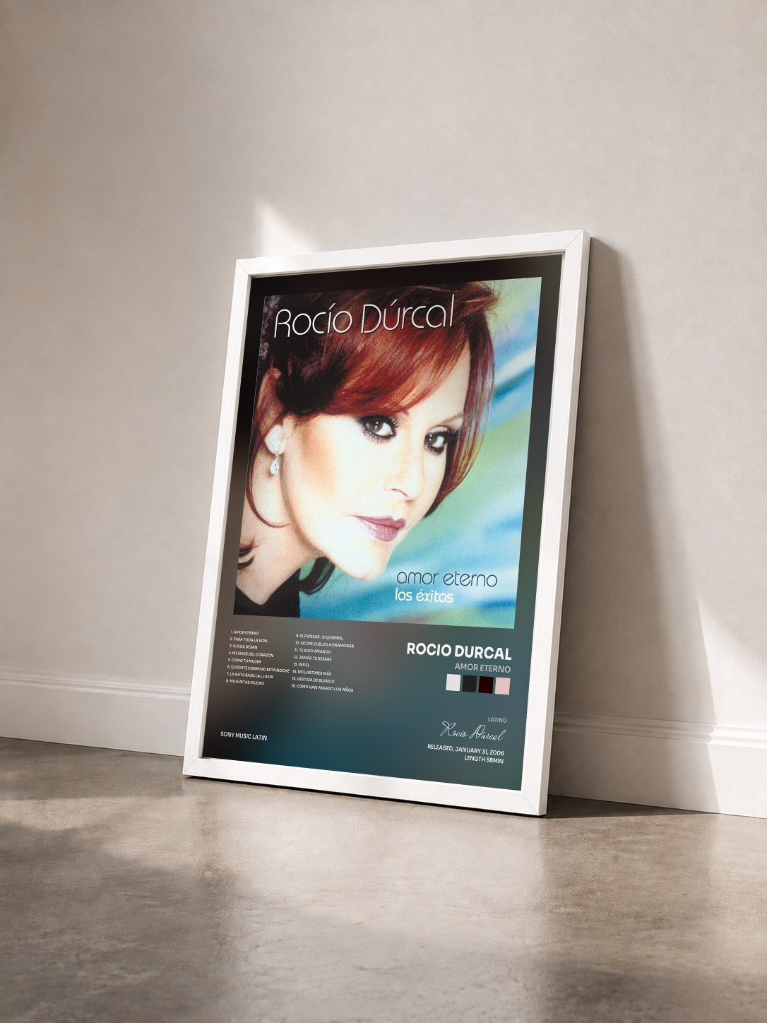 #blanc Tableau de l'album Amor Eterno de Rocio Durcal vu de trois quarts, cadre blanc