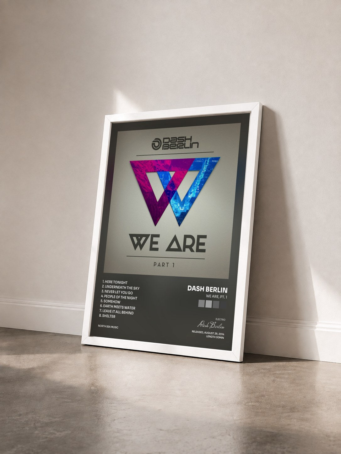 #blanc Tableau de l'album We Are, Pt. 1 de Dash Berlin vu de trois quarts, cadre blanc