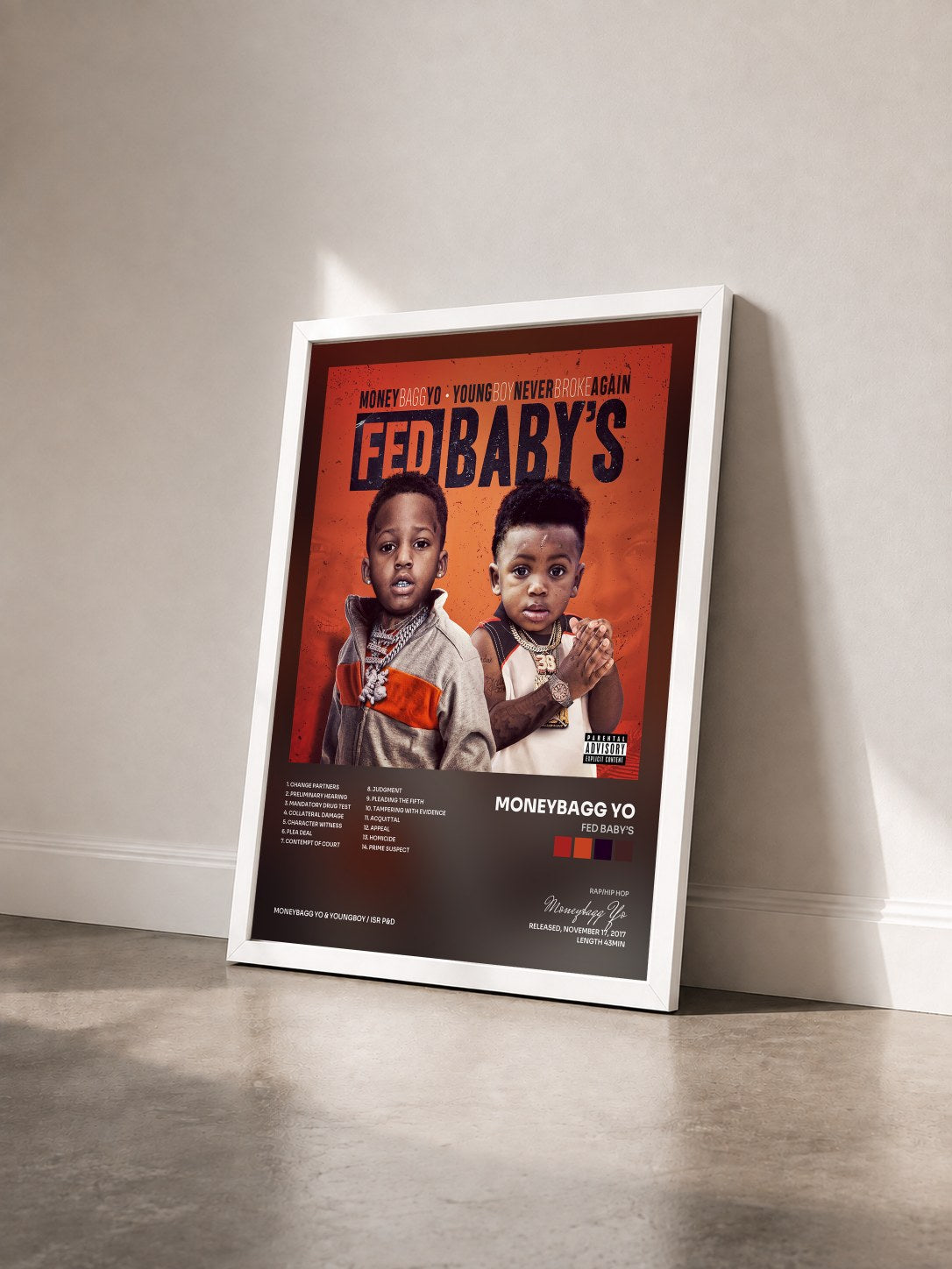 #blanc Tableau de l'album Fed Baby’s de Moneybagg Yo vu de trois quarts, cadre blanc