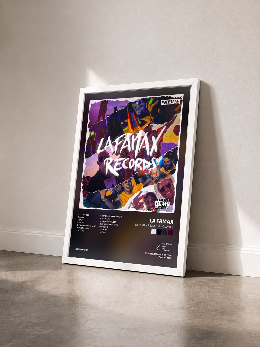 #blanc Tableau de l'album La Famax Records Volume 1 de La Famax vu de trois quarts, cadre blanc