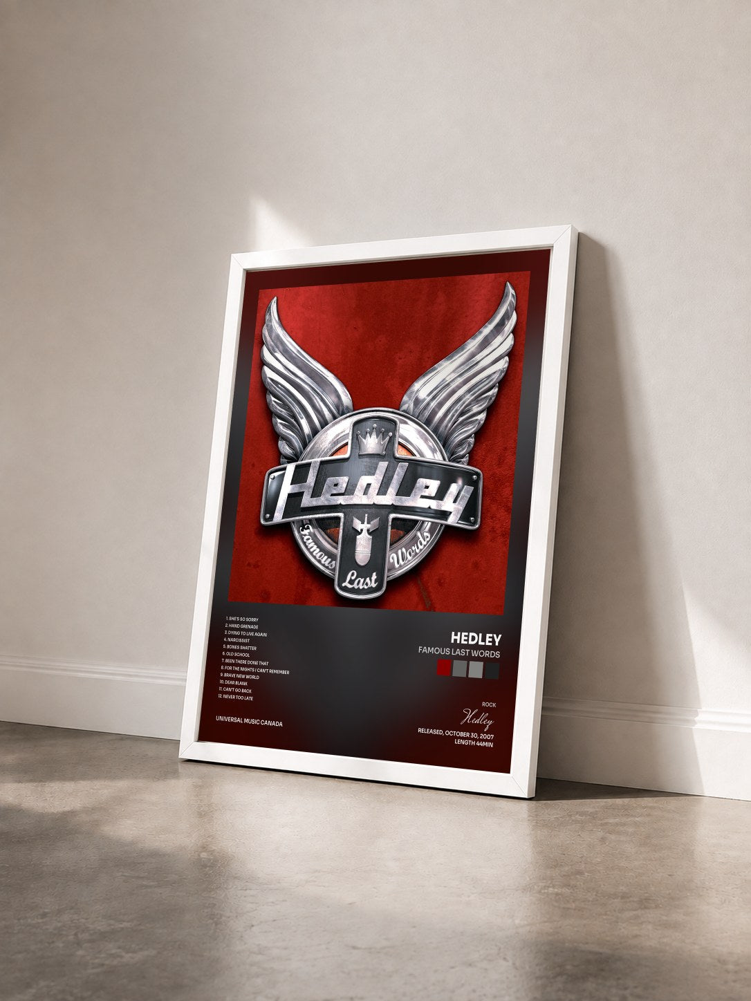 #blanc Tableau de l'album Famous Last Words de Hedley vu de trois quarts, cadre blanc