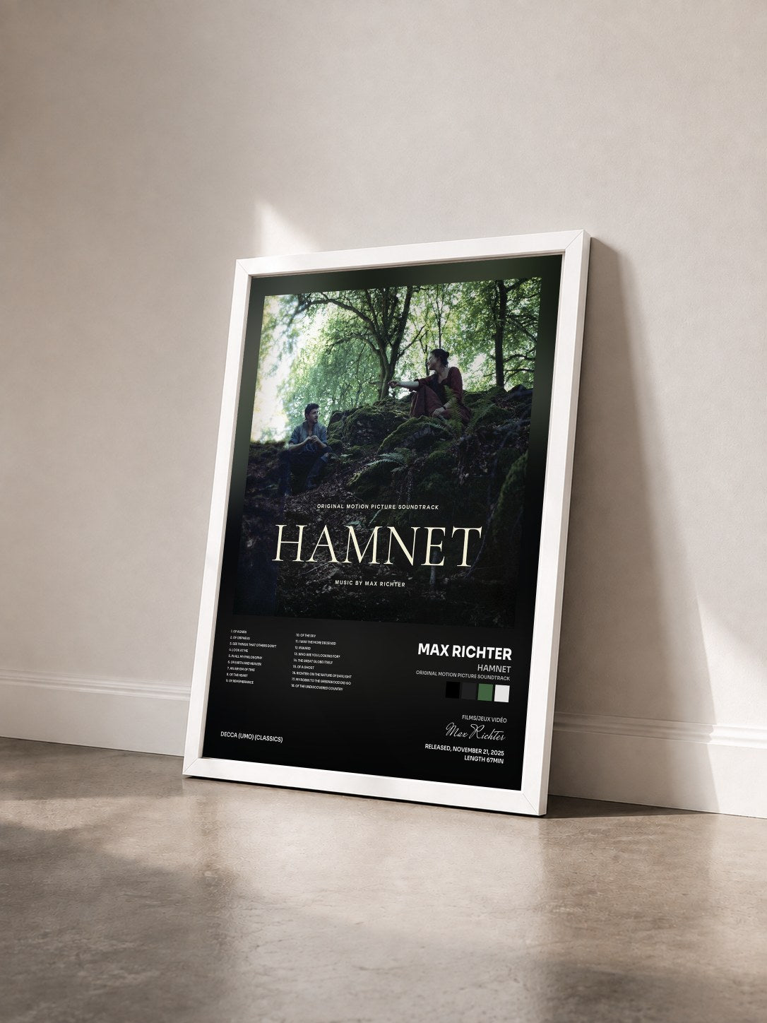 #blanc Tableau de l'album Hamnet (Original Motion Picture Soundtrack) de Max Richter vu de trois quarts, cadre blanc