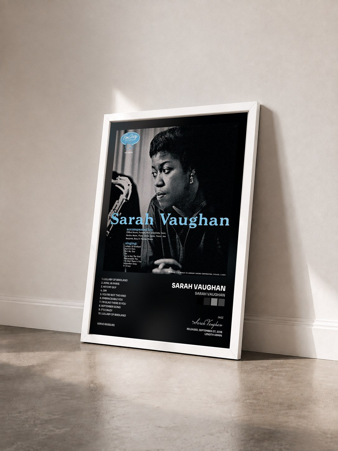 #blanc Tableau de l'album Sarah Vaughan de Sarah Vaughan vu de trois quarts, cadre blanc