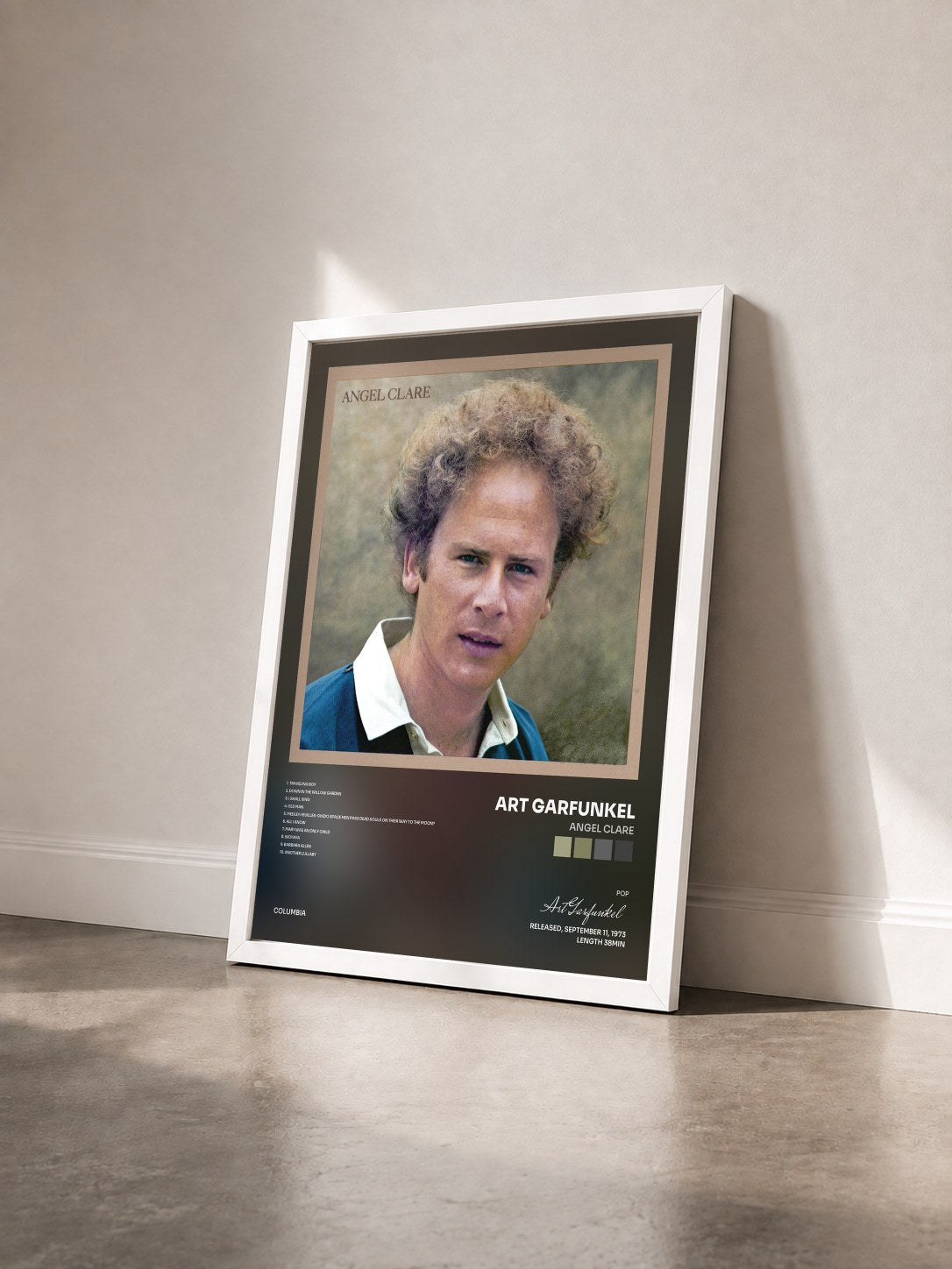 #blanc Tableau de l'album Angel Clare de Art Garfunkel vu de trois quarts, cadre blanc