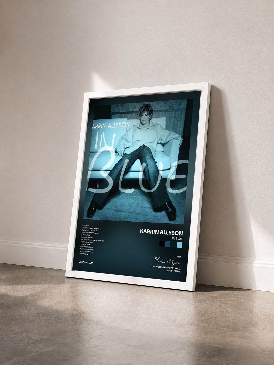 #blanc Tableau de l'album In Blue de Karrin Allyson vu de trois quarts, cadre blanc