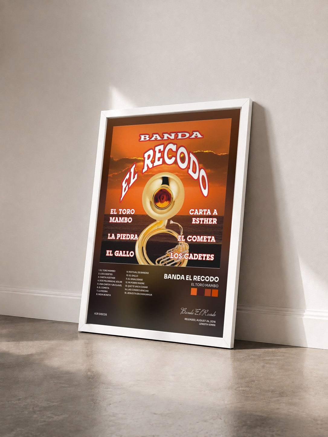 #blanc Tableau de l'album El Toro Mambo de Banda El Recodo vu de trois quarts, cadre blanc