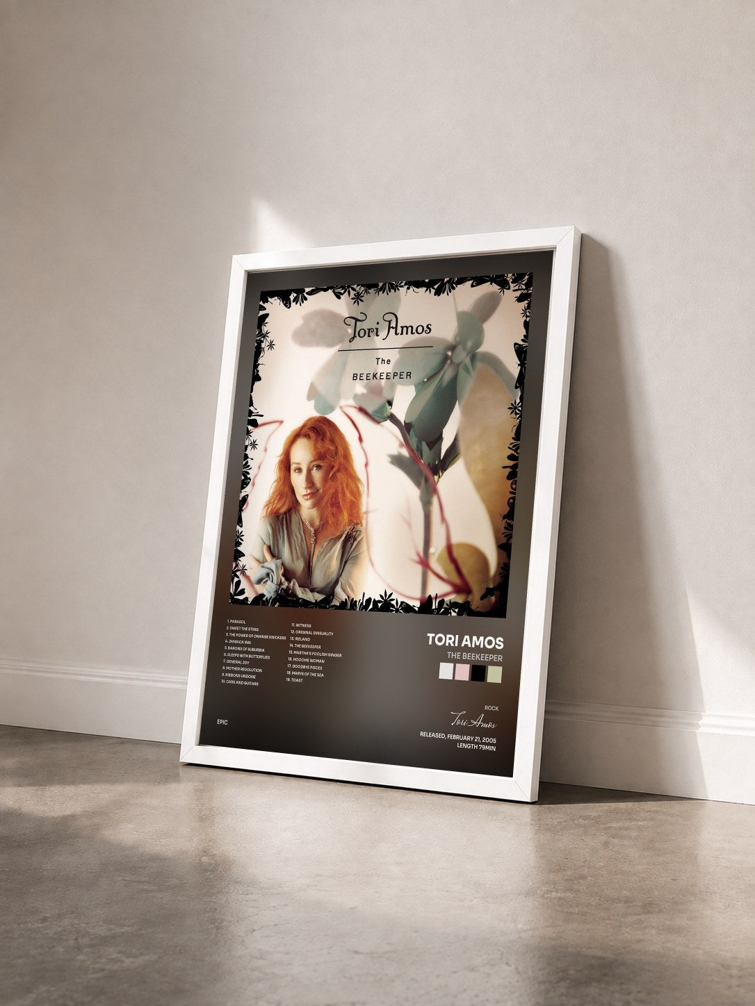 #blanc Tableau de l'album The Beekeeper de Tori Amos vu de trois quarts, cadre blanc