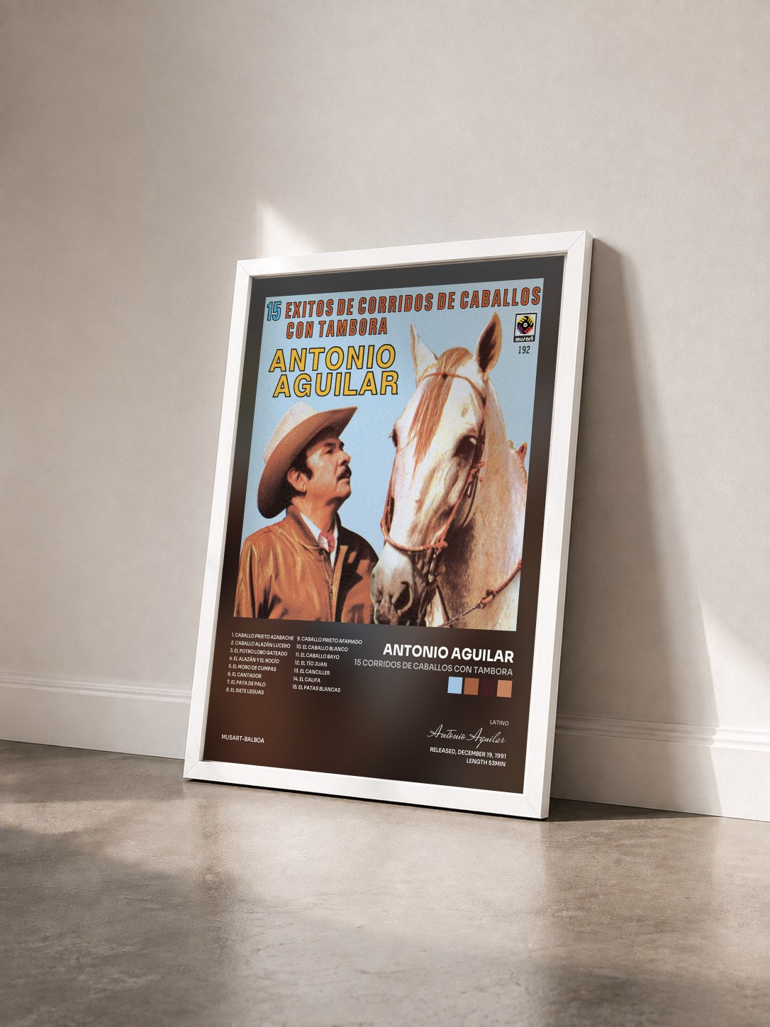#blanc Tableau de l'album 15 Corridos De Caballos Con Tambora de Antonio Aguilar vu de trois quarts, cadre blanc