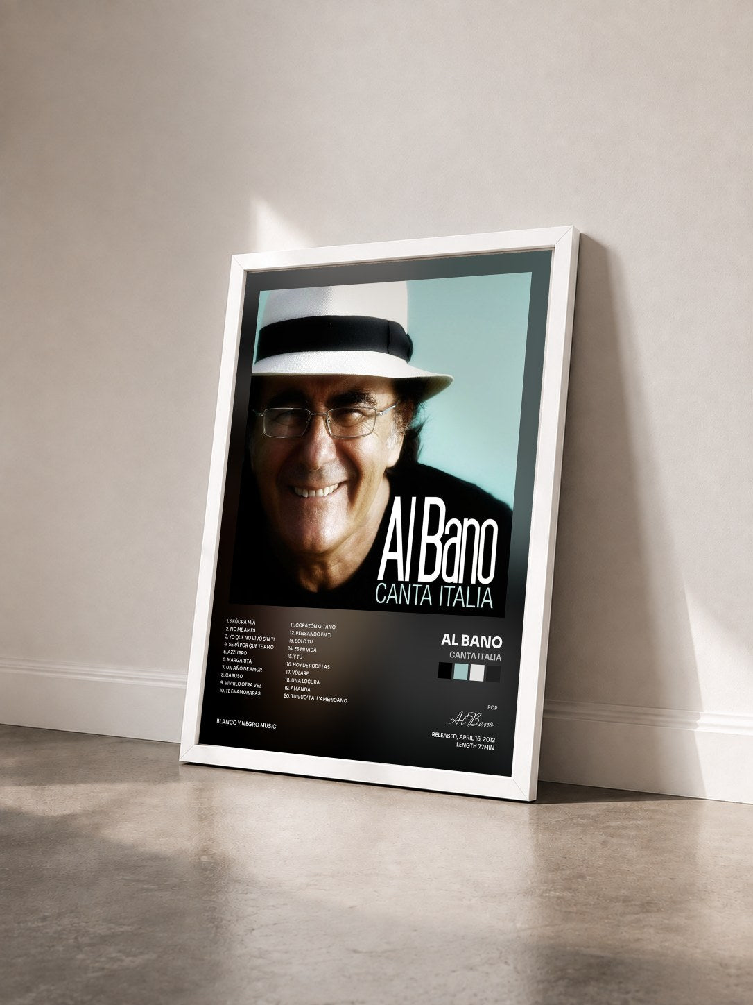 #blanc Tableau de l'album Canta Italia de Al Bano vu de trois quarts, cadre blanc