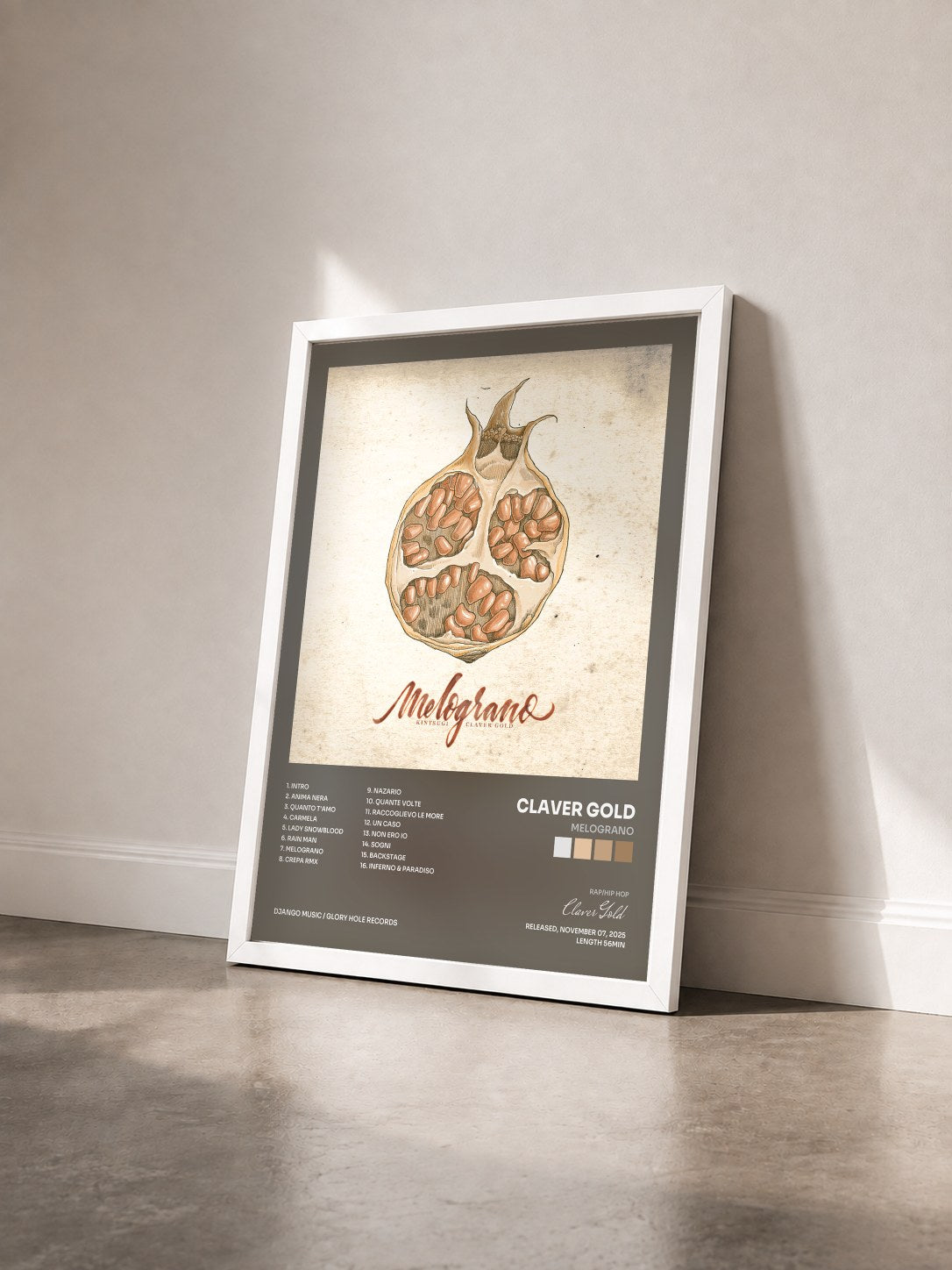 #blanc Tableau de l'album Melograno de Claver Gold vu de trois quarts, cadre blanc