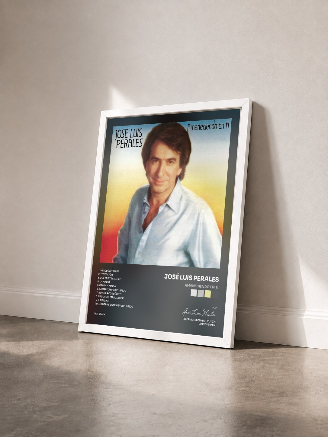 #blanc Tableau de l'album Amaneciendo En Ti de José Luis Perales vu de trois quarts, cadre blanc
