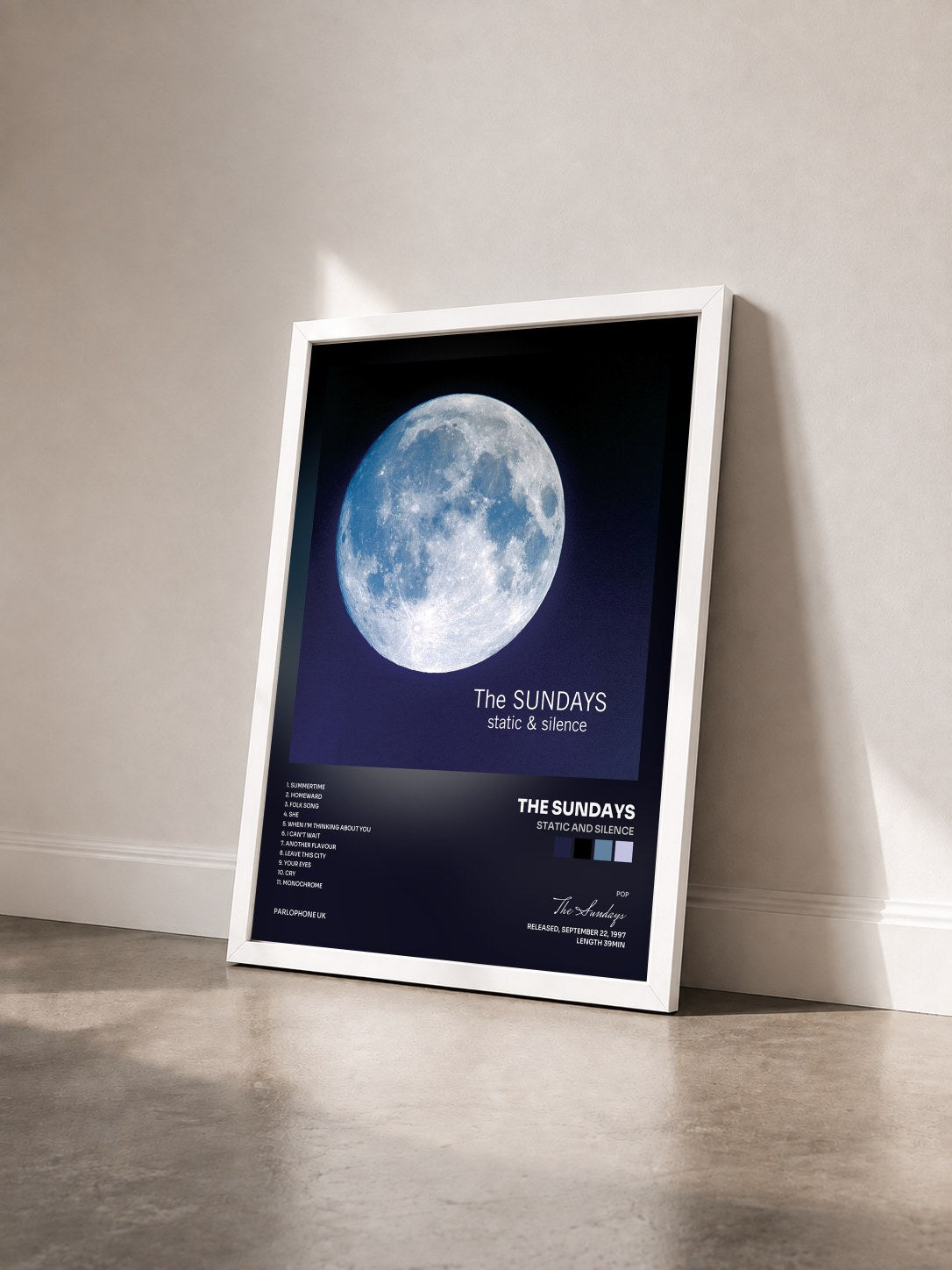 #blanc Tableau de l'album Static And Silence de The Sundays vu de trois quarts, cadre blanc
