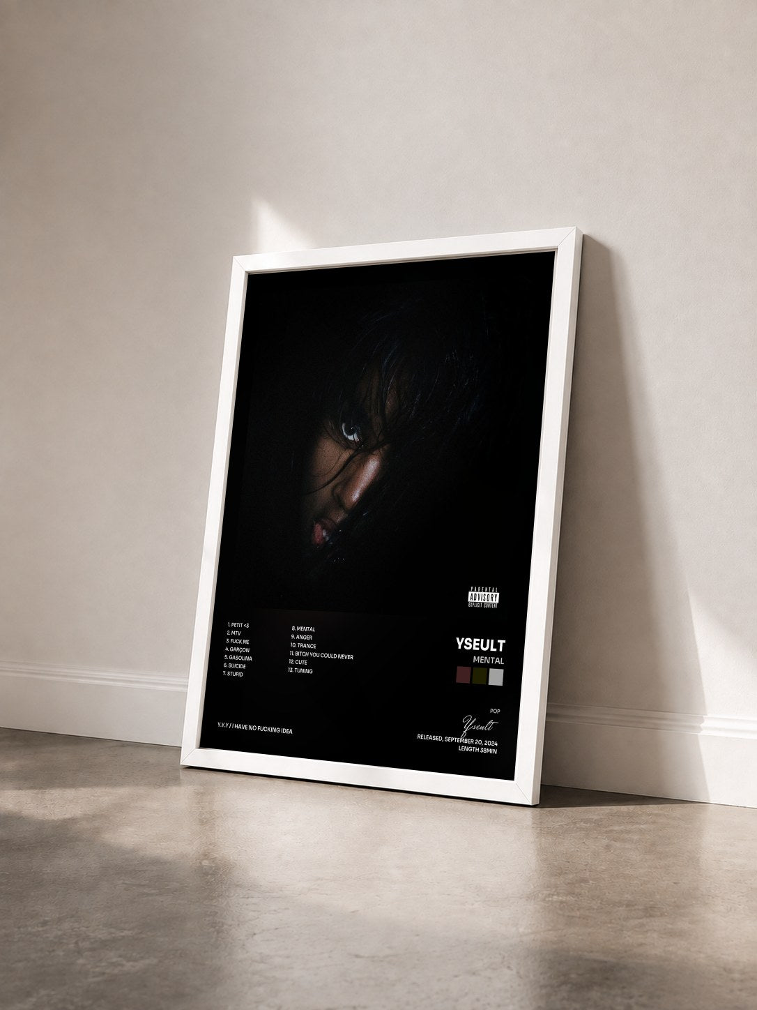 #blanc Tableau de l'album MENTAL de Yseult vu de trois quarts, cadre blanc