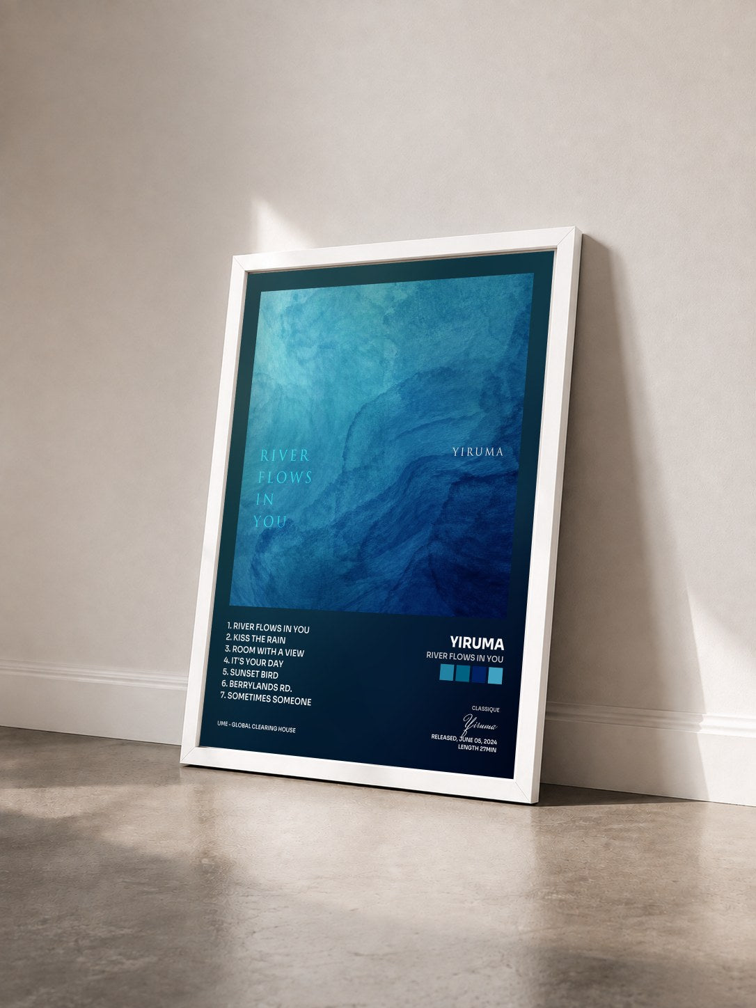 #blanc Tableau de l'album River Flows In You de Yiruma vu de trois quarts, cadre blanc
