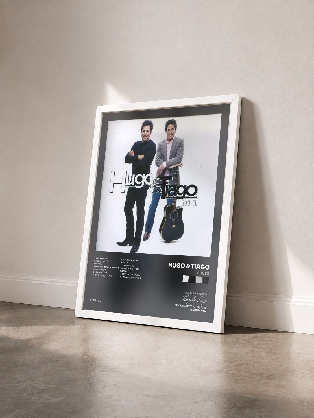 #blanc Tableau de l'album Sou Eu de Hugo & Tiago vu de trois quarts, cadre blanc
