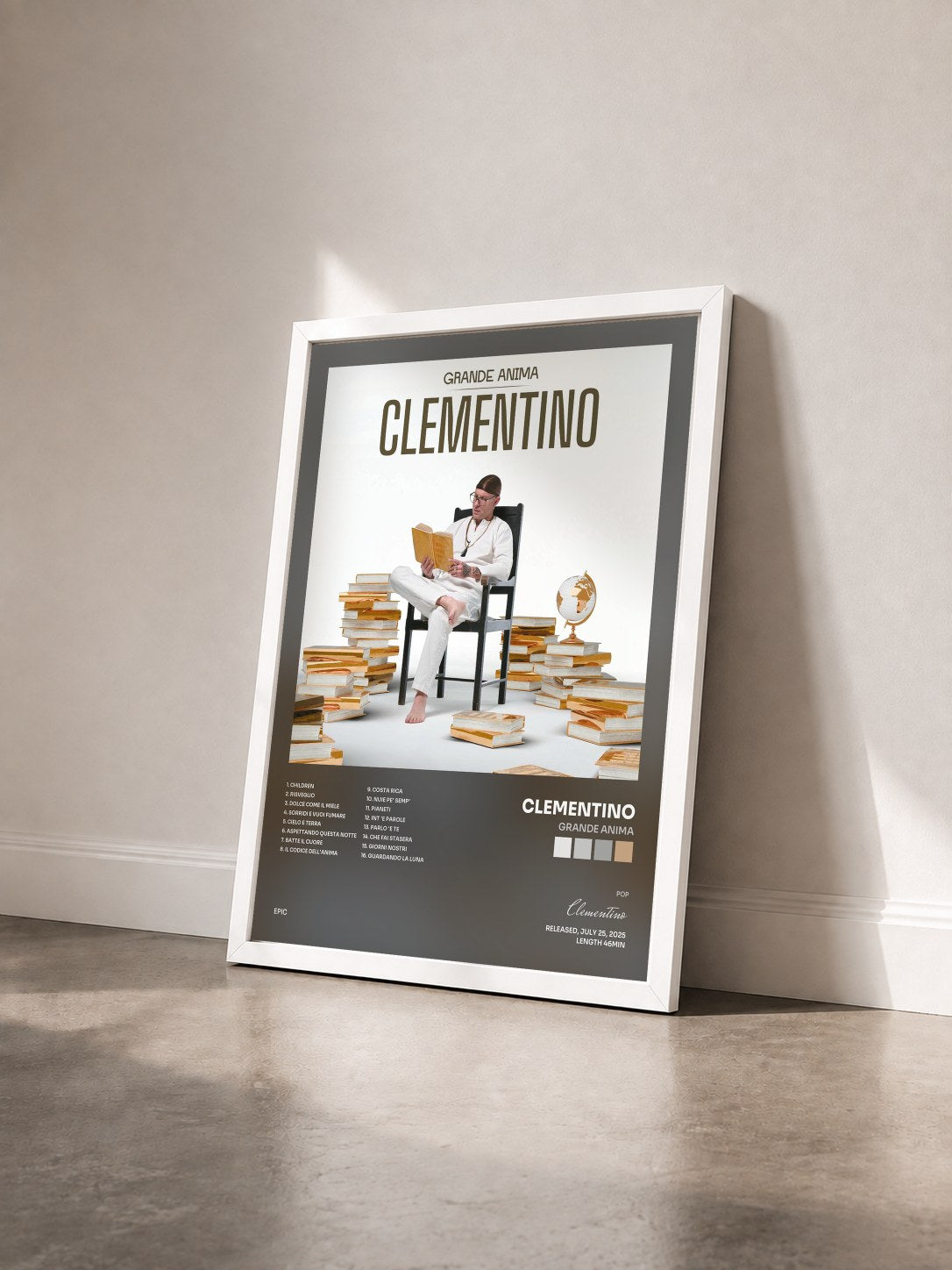 #blanc Tableau de l'album GRANDE ANIMA de Clementino vu de trois quarts, cadre blanc