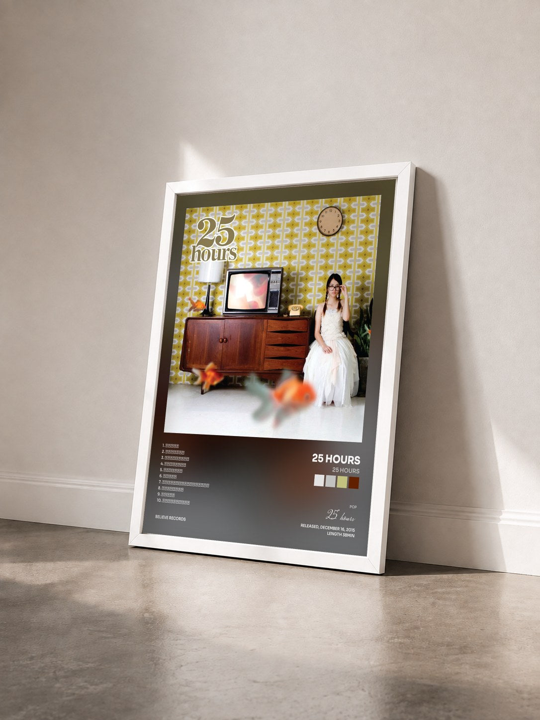 #blanc Tableau de l'album 25 Hours de 25 hours vu de trois quarts, cadre blanc