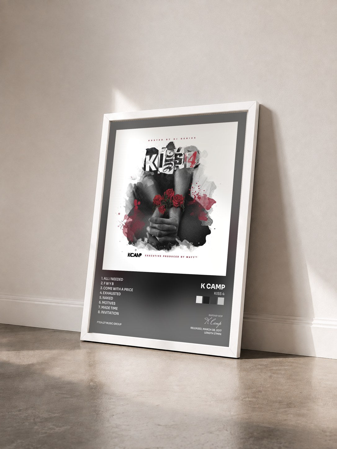 #blanc Tableau de l'album Kiss 4 de K Camp vu de trois quarts, cadre blanc