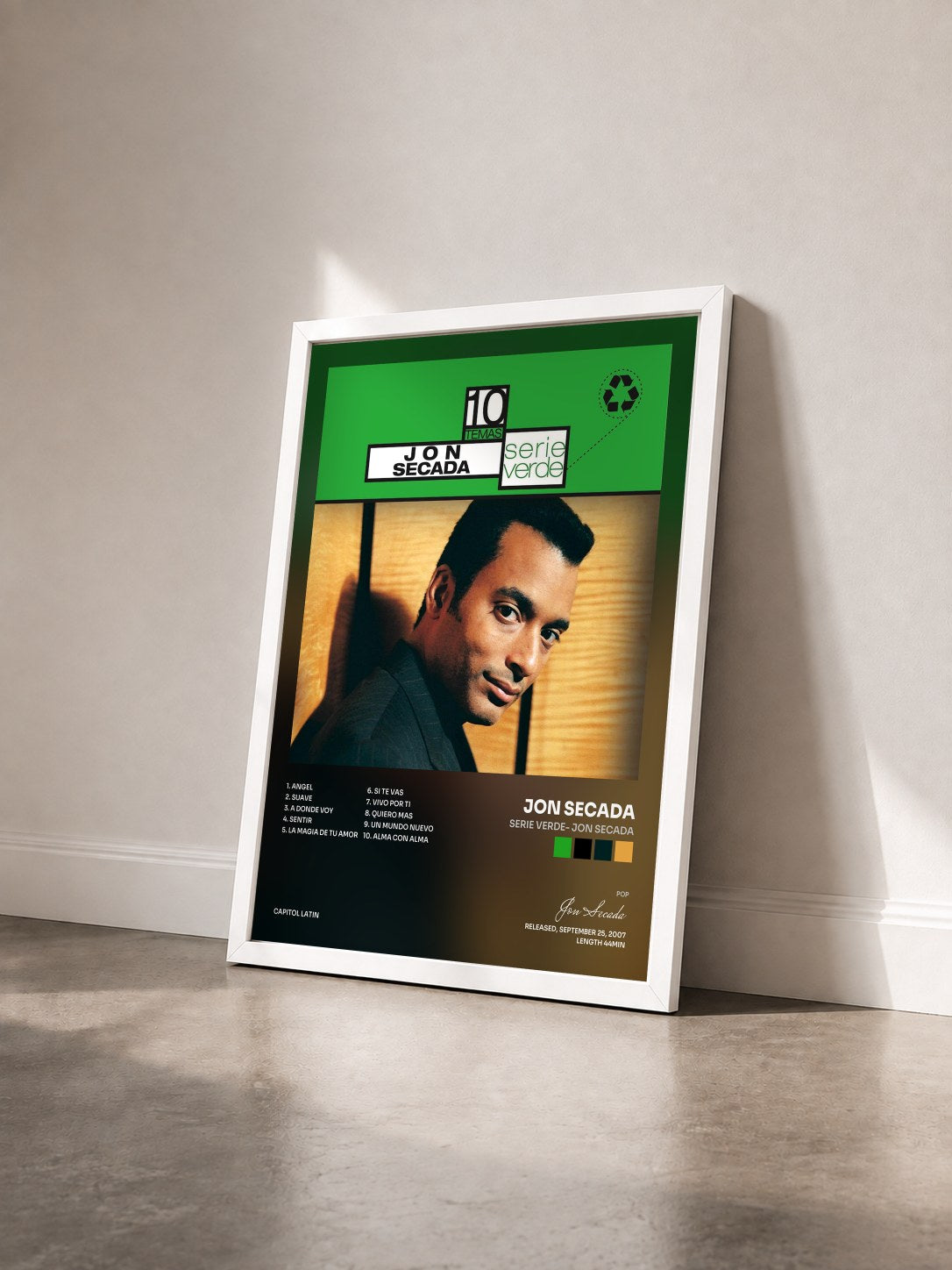 #blanc Tableau de l'album Serie Verde- Jon Secada de Jon Secada vu de trois quarts, cadre blanc