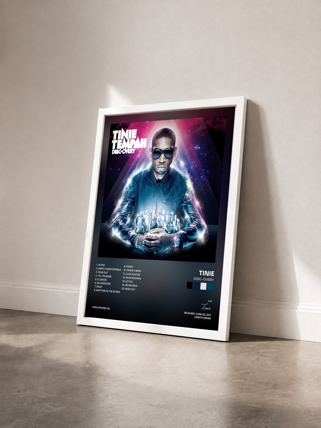 #blanc Tableau de l'album Disc-Overy de Tinie Tempah vu de trois quarts, cadre blanc