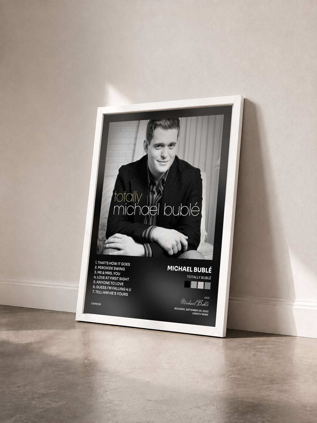 #blanc Tableau de l'album Totally Bublé de Michael Bublé vu de trois quarts, cadre blanc