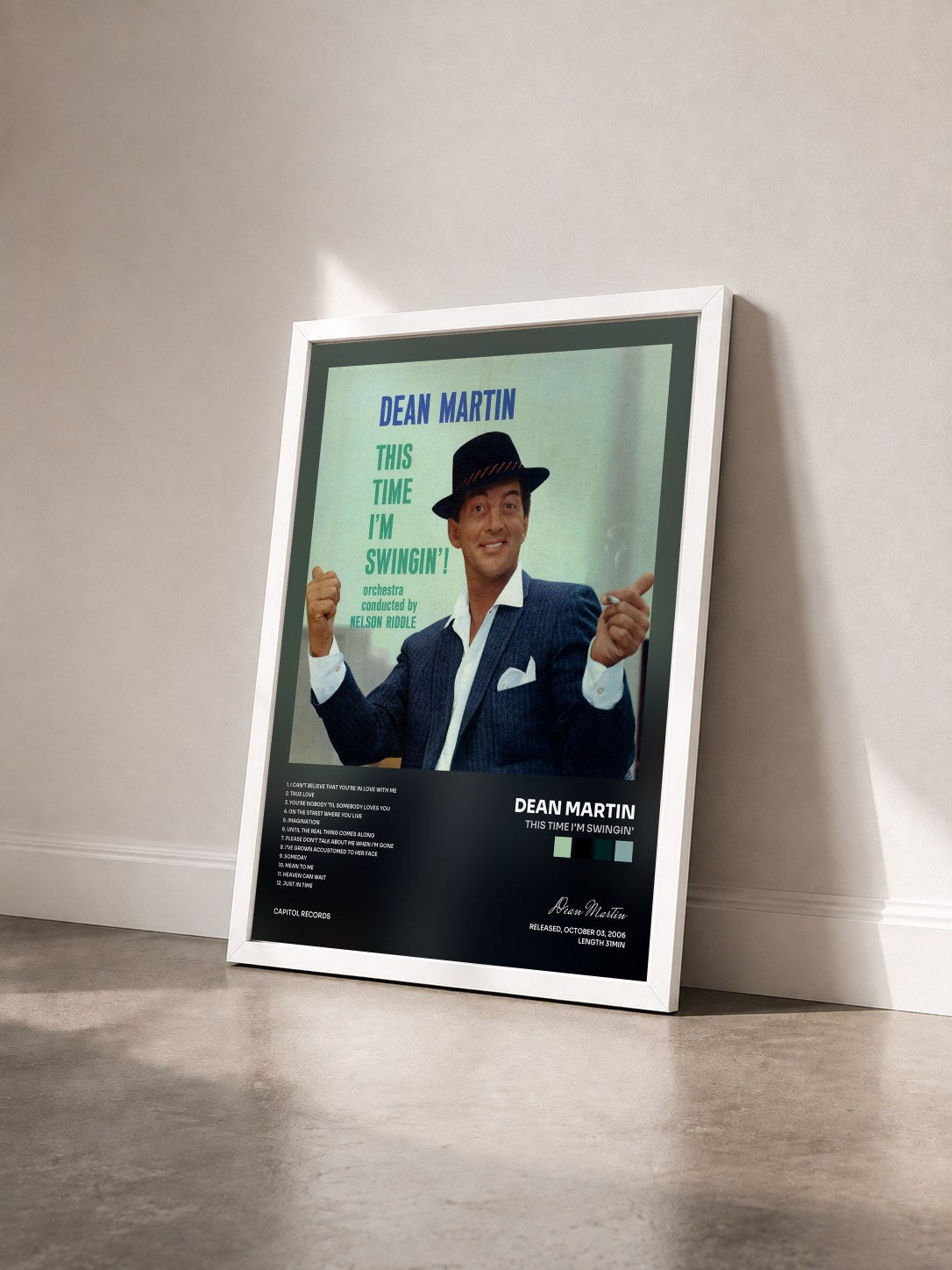 #blanc Tableau de l'album This Time I'm Swingin' de Dean Martin vu de trois quarts, cadre blanc