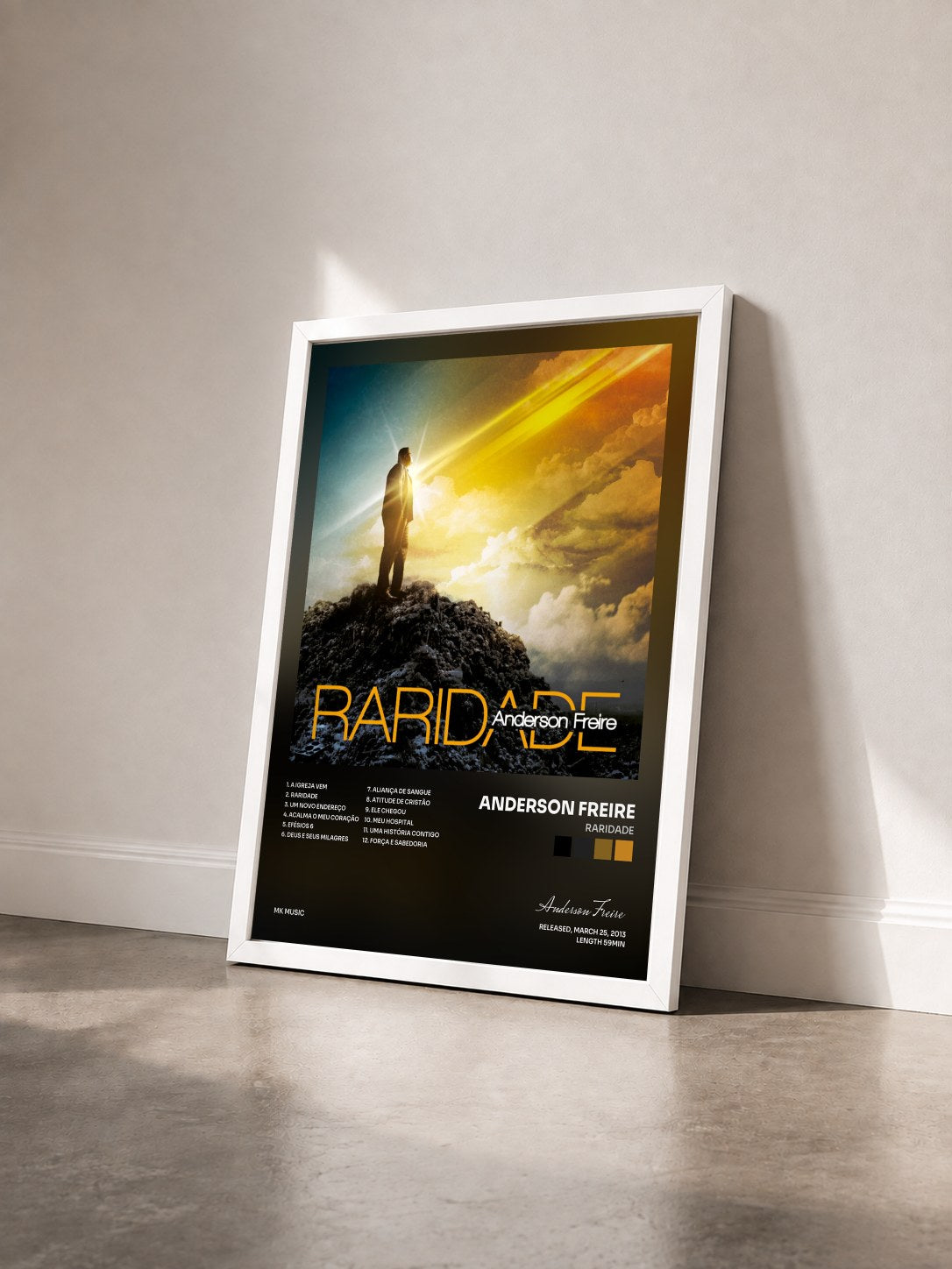 #blanc Tableau de l'album Raridade de Anderson Freire vu de trois quarts, cadre blanc