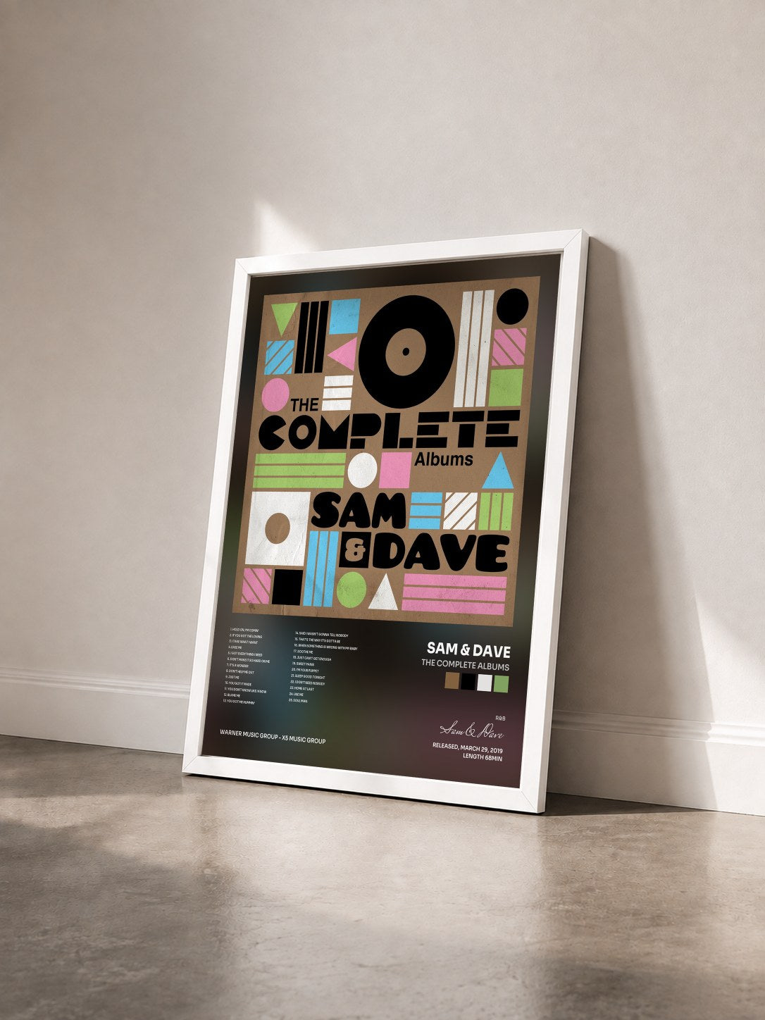 #blanc Tableau de l'album The Complete Albums de Sam & Dave vu de trois quarts, cadre blanc