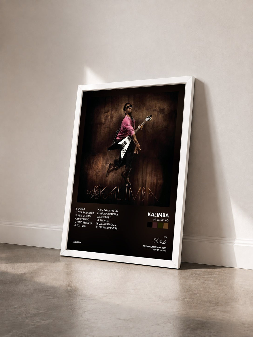 #blanc Tableau de l'album Mi Otro Yo de Kalimba vu de trois quarts, cadre blanc