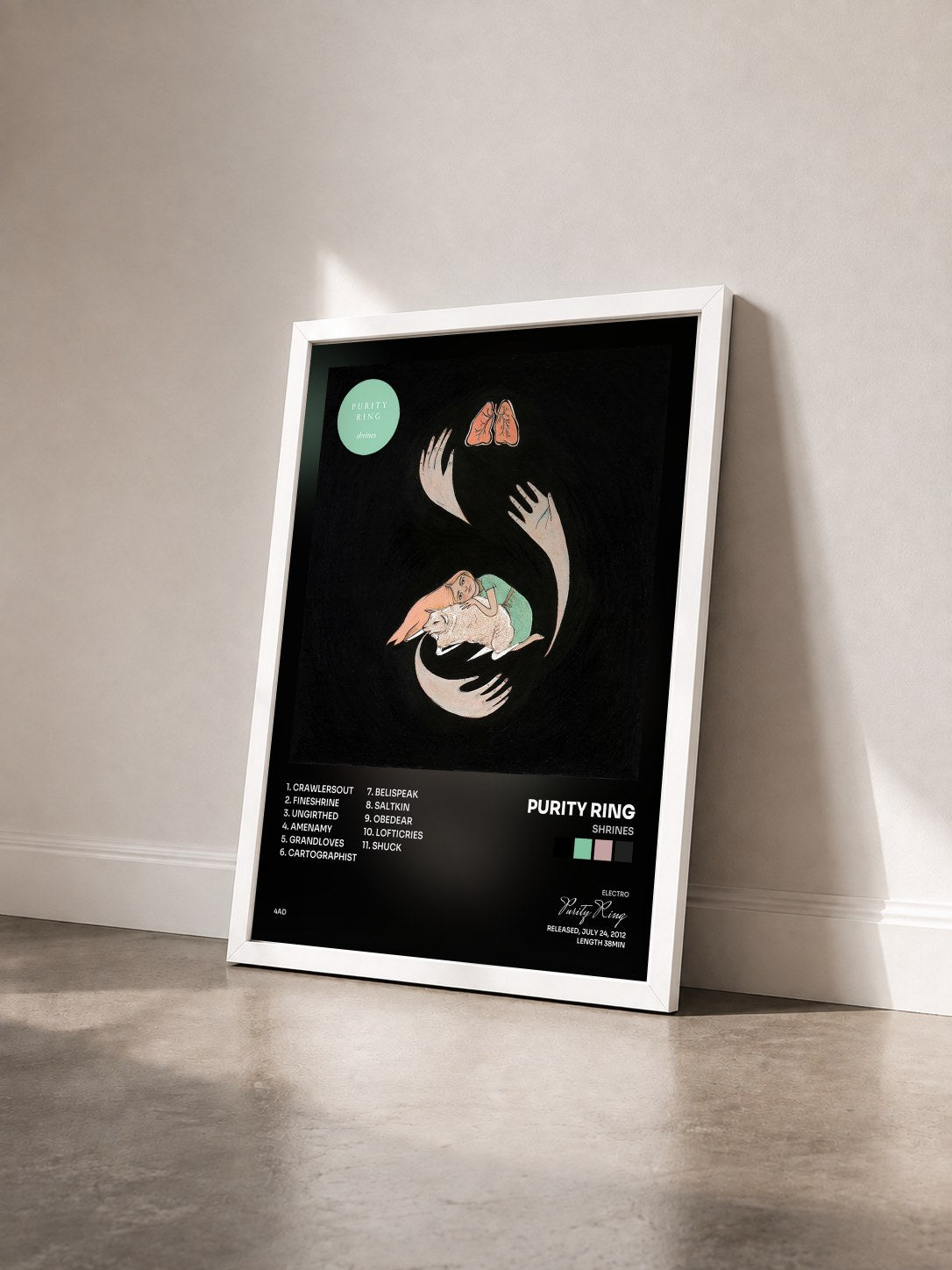 #blanc Tableau de l'album shrines de Purity Ring vu de trois quarts, cadre blanc