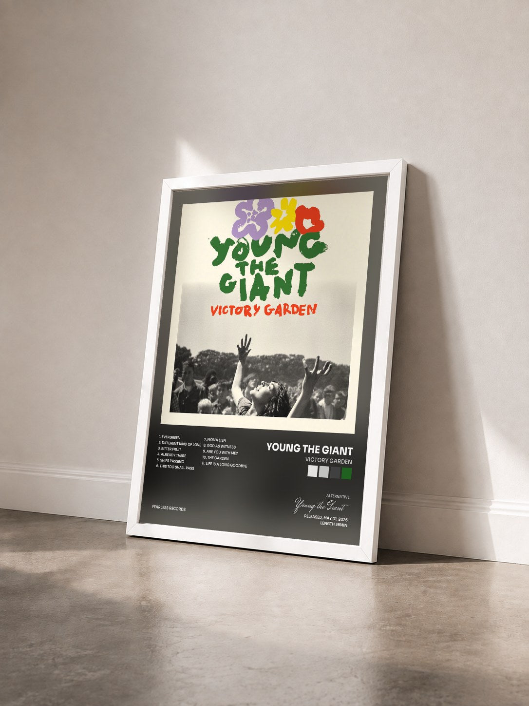 #blanc Tableau de l'album Victory Garden de Young the Giant vu de trois quarts, cadre blanc