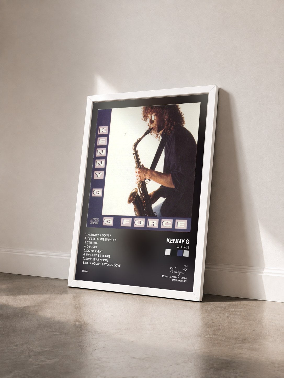 #blanc Tableau de l'album G Force de Kenny G vu de trois quarts, cadre blanc