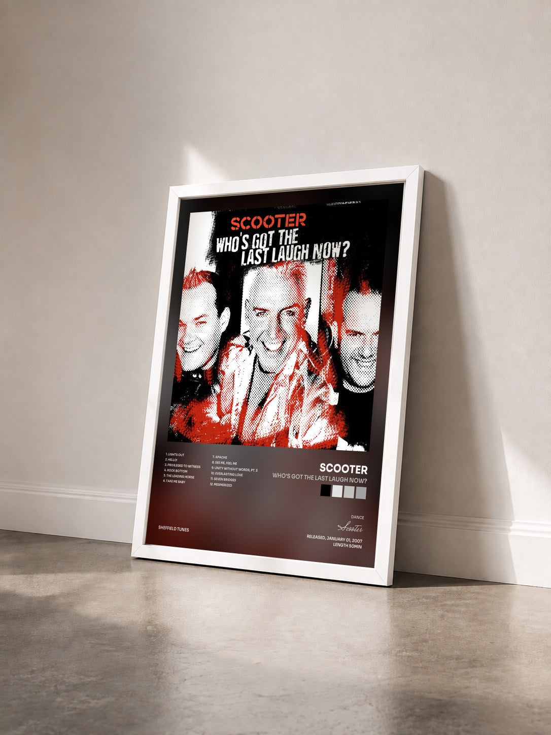 #blanc Tableau de l'album Who's Got The Last Laugh Now? de Scooter vu de trois quarts, cadre blanc