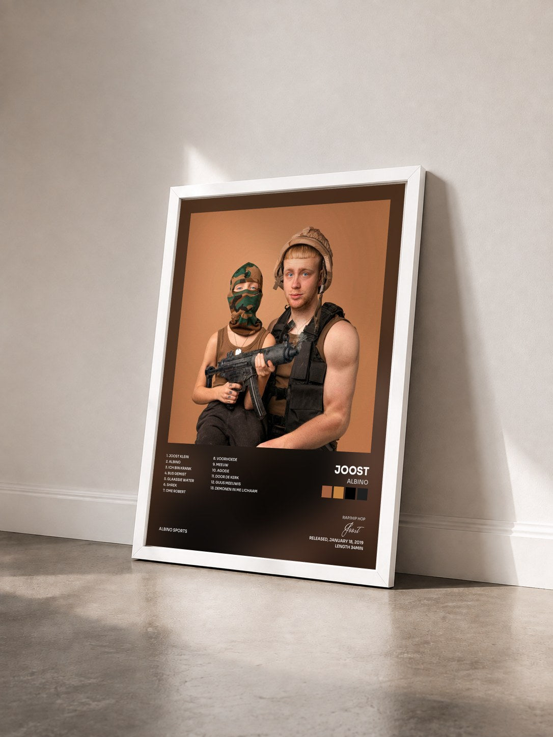 #blanc Tableau de l'album Albino de Joost vu de trois quarts, cadre blanc