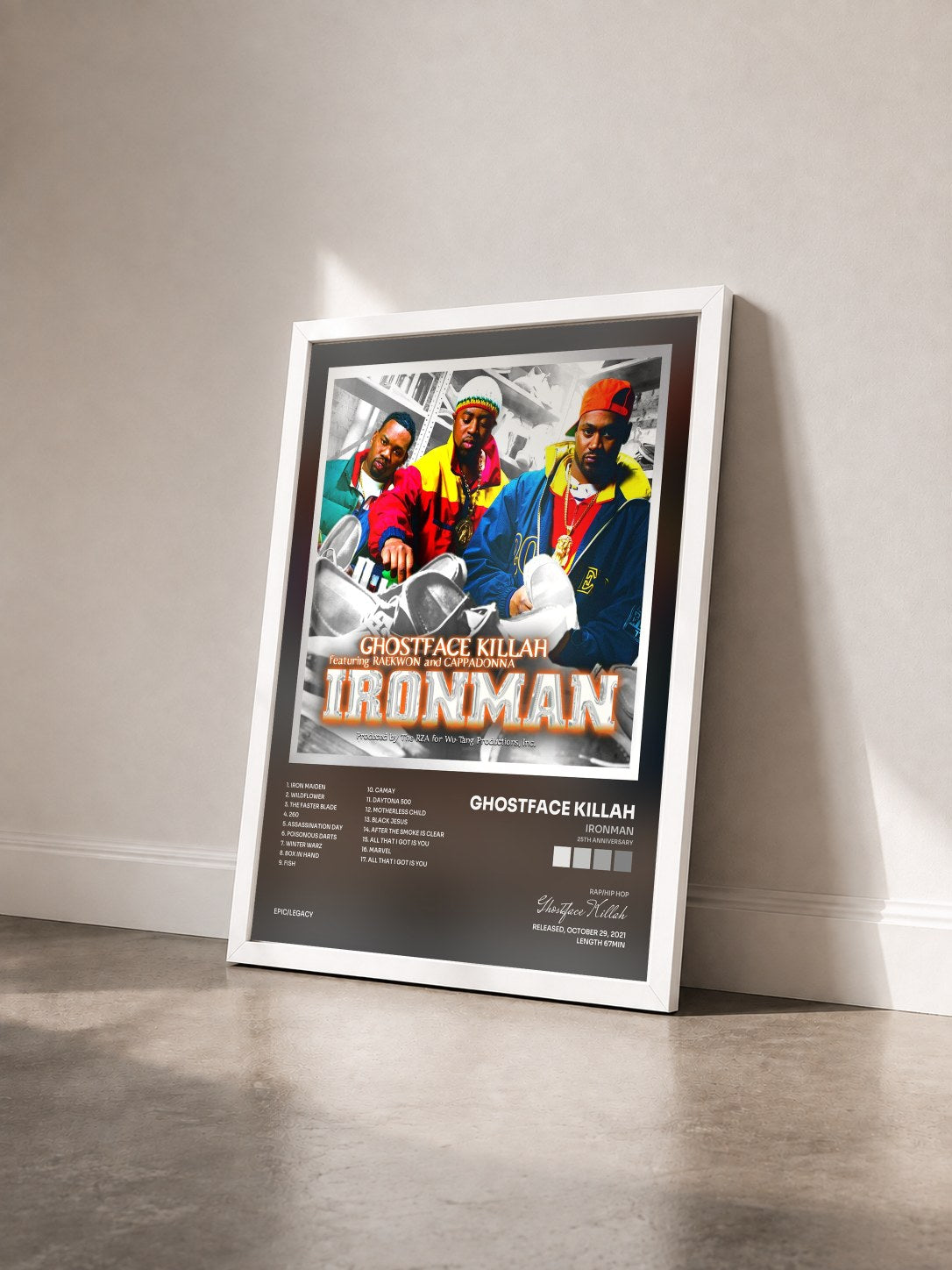 #blanc Tableau de l'album Ironman (25th Anniversary) de Ghostface Killah vu de trois quarts, cadre blanc